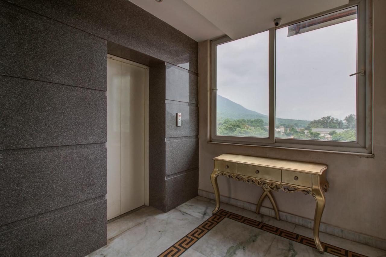 Oyo 3575 The Wave International Hotel Jamshedpur Bagian luar foto