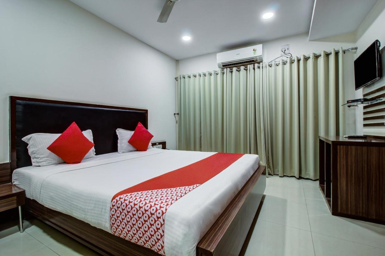 Oyo 3575 The Wave International Hotel Jamshedpur Bagian luar foto