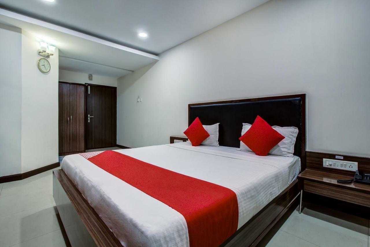 Oyo 3575 The Wave International Hotel Jamshedpur Bagian luar foto