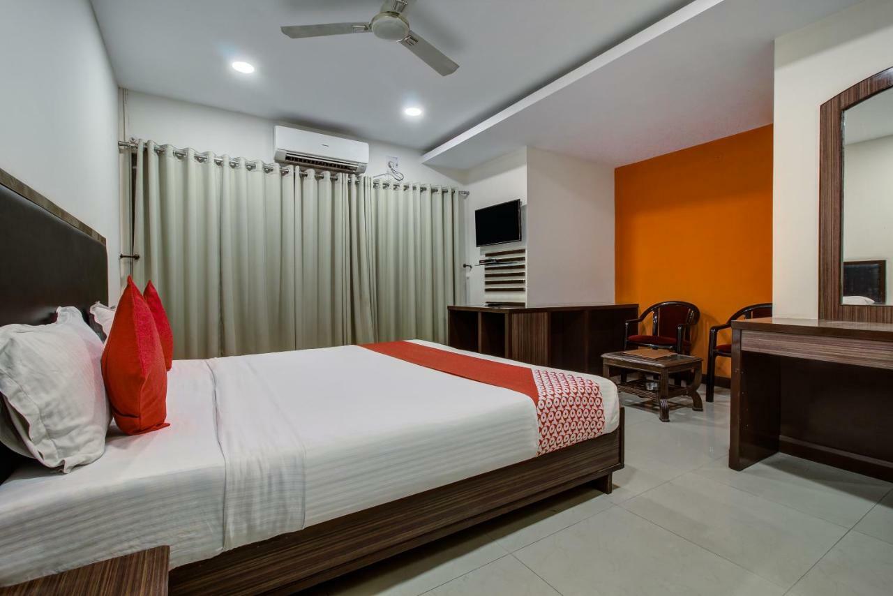 Oyo 3575 The Wave International Hotel Jamshedpur Bagian luar foto